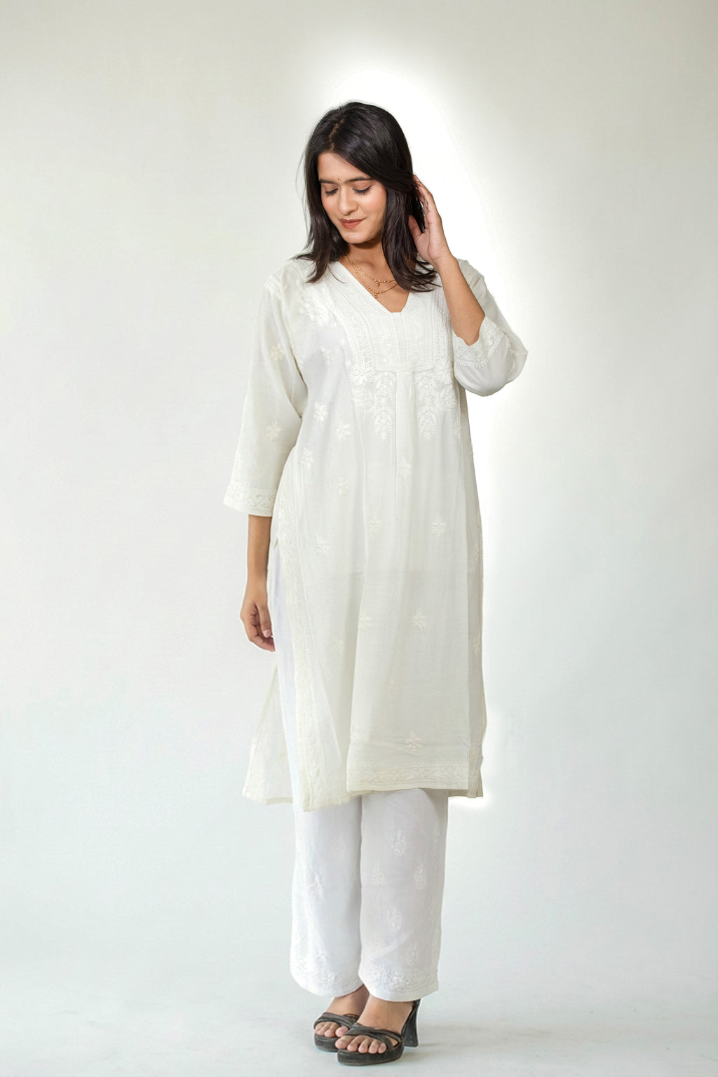 Off-White Chanderi Chikankari Kurti: Timeless Grace