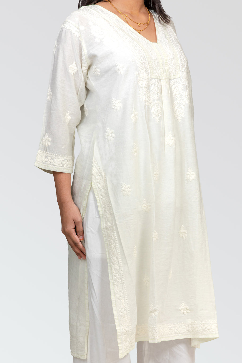 Off-White Chanderi Chikankari Kurti: Timeless Grace