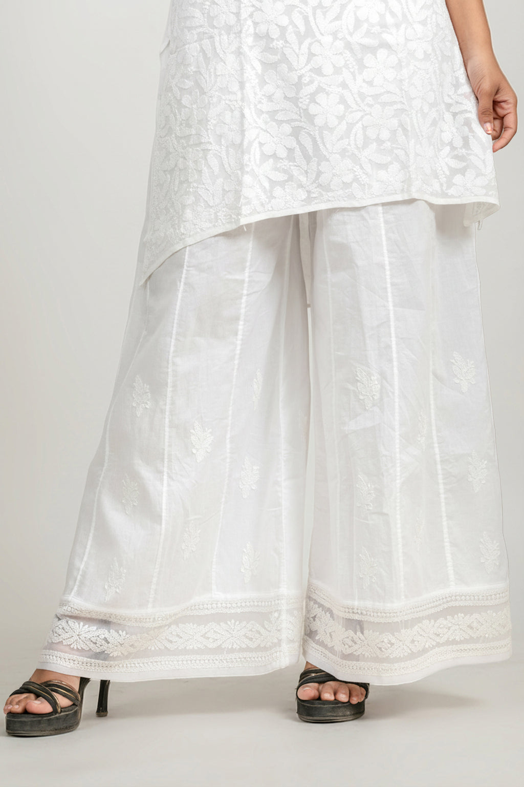 Pure Viscose White-on-White Chikankari Sleeveless Short Kurti