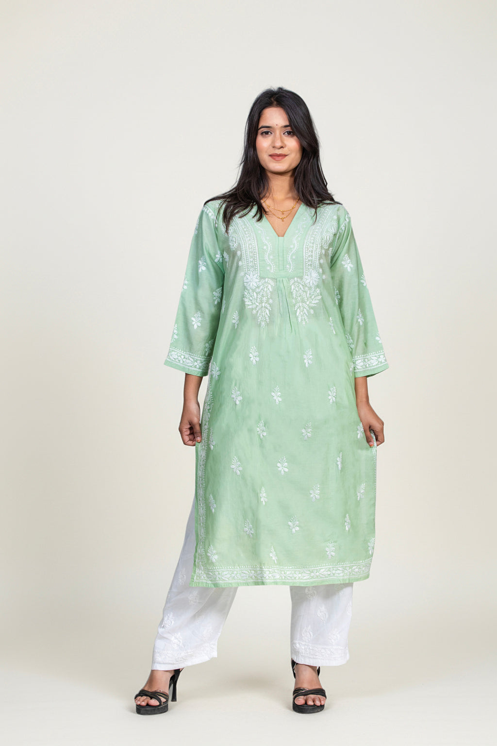 The Emerald Whisper: Hand-Embroidered Chanderi Kurti