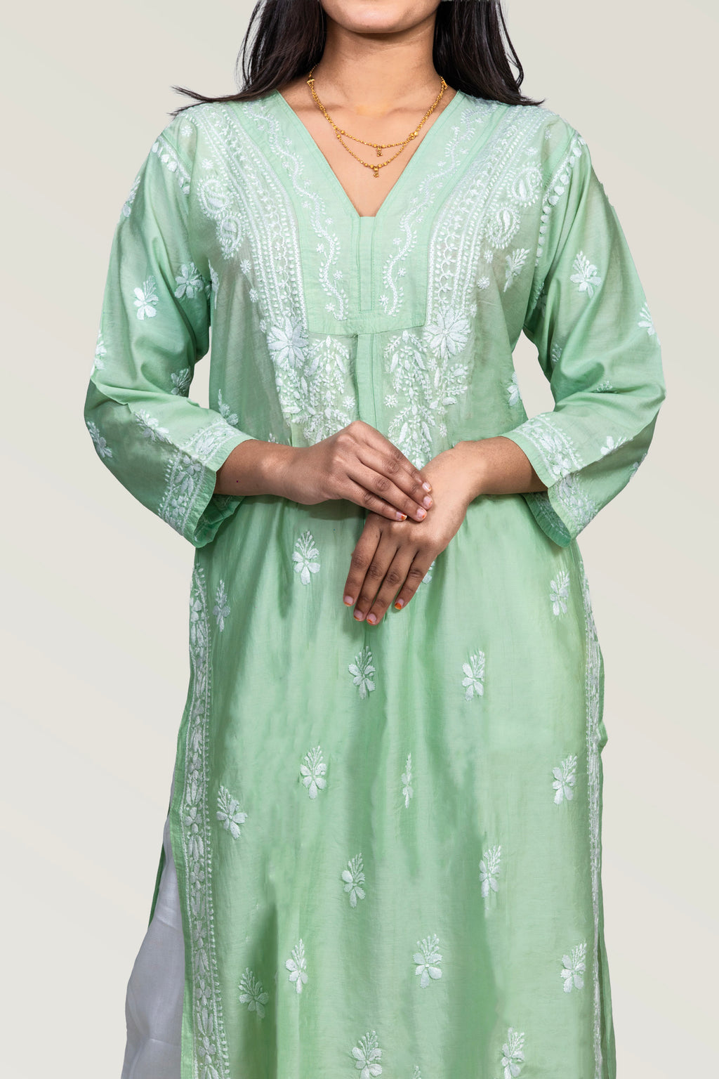 The Emerald Whisper: Hand-Embroidered Chanderi Kurti