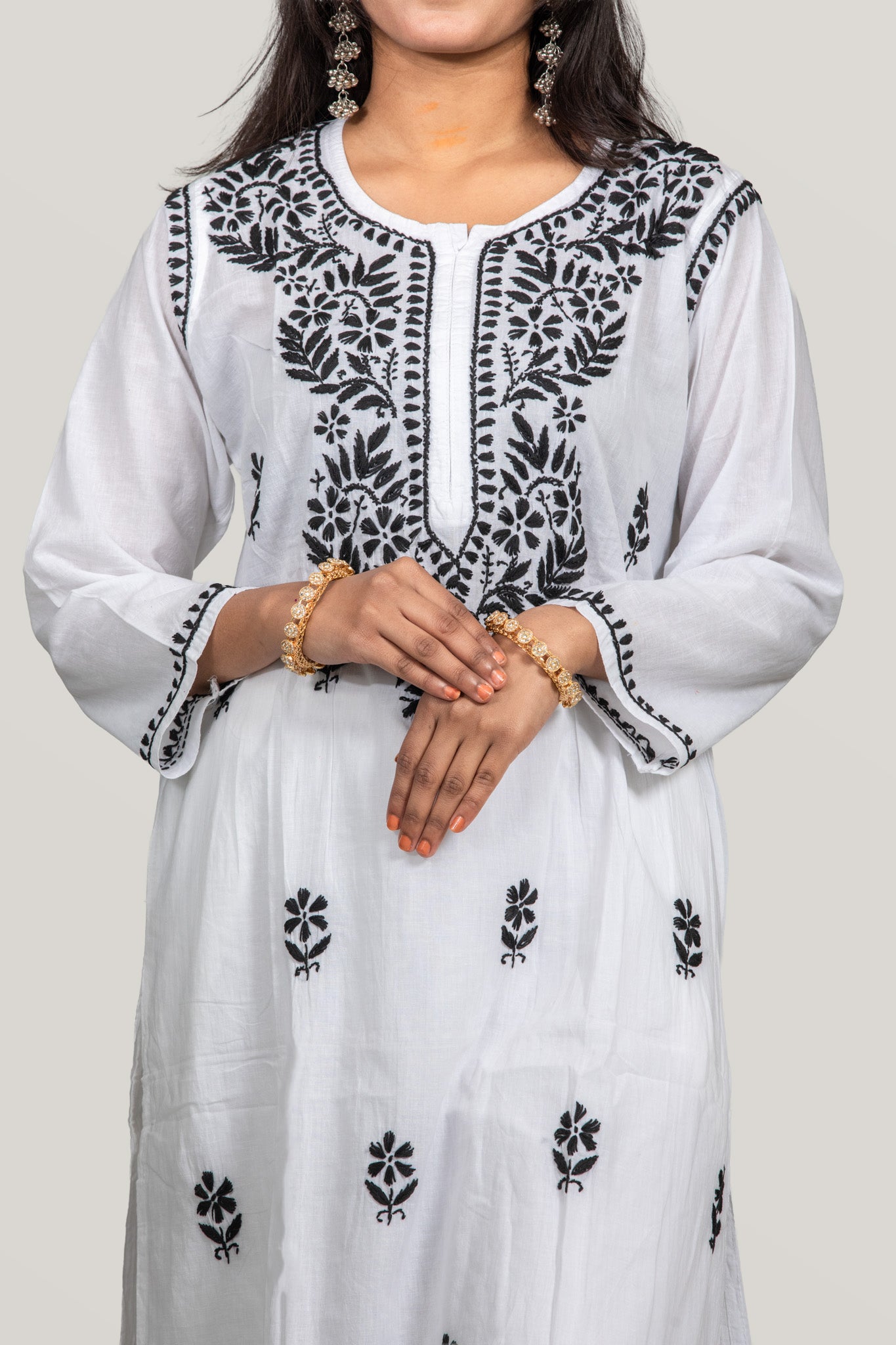 Monochrome Elegance: White Cotton Chikankari Kurti with Black Thread Work