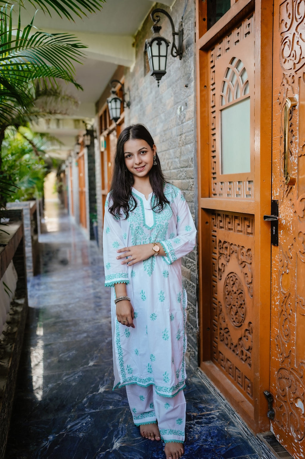 White Mal Cotton Chikankari Kurta Pants Set with Green Thread Work