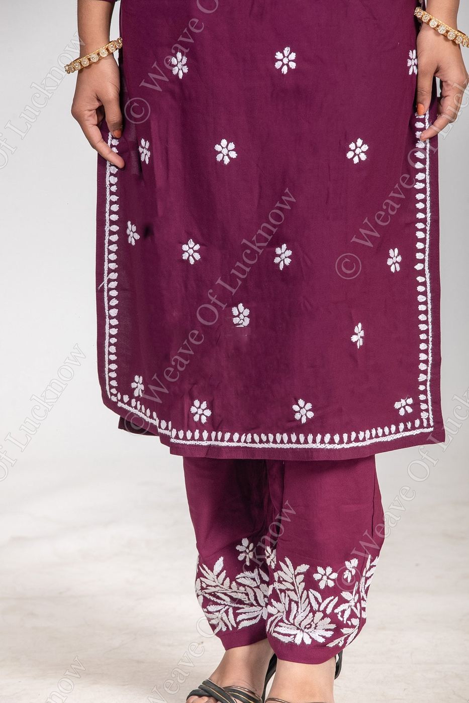 Elegant Wine Hand-Embroidered Chikankari Kurta & Plazzao Set photo 4
